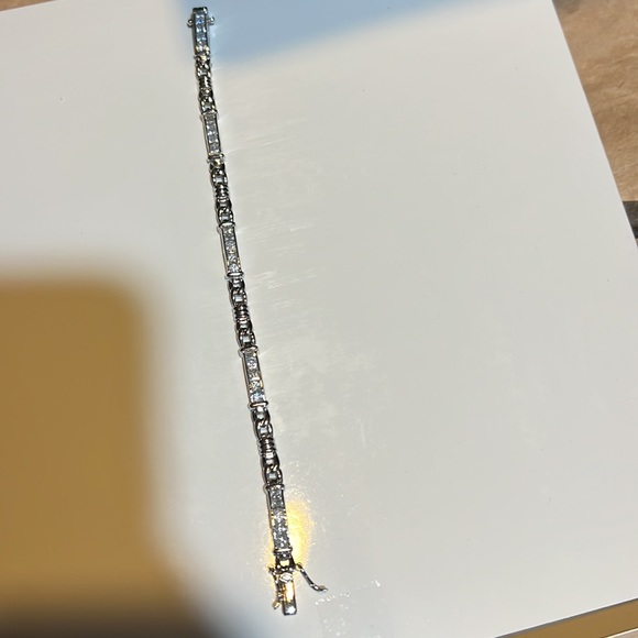 Silpada Sterling silver and Cubic zirconia tennis bracelet - Picture 8 of 9